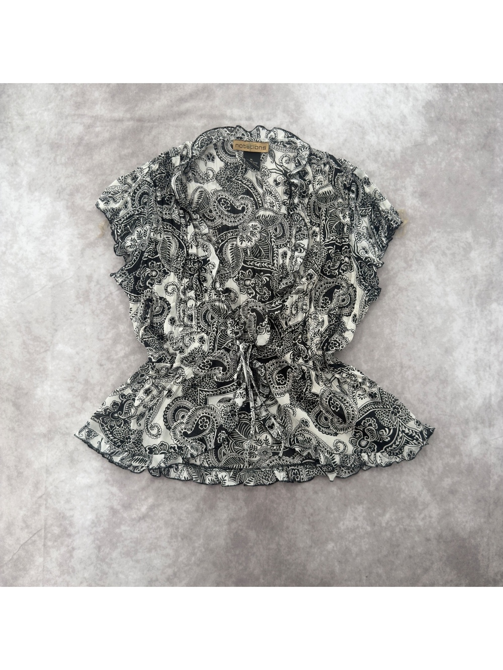 Y2K Notations Black and White Paisley Sheer Ruffle Tie Top Size Large [COPY]